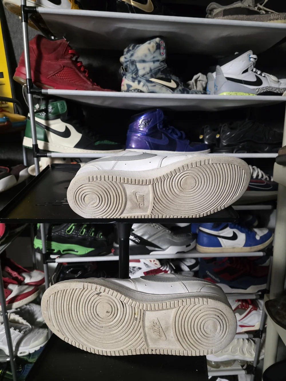 🔥 Nike Court Vision Low Men's Size 11.5 White and Gray Low-Top Sneakers